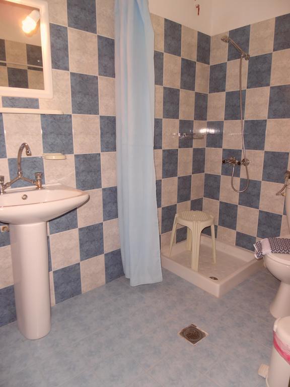 Pansion Pandora Apartment Skiathos Town Room photo